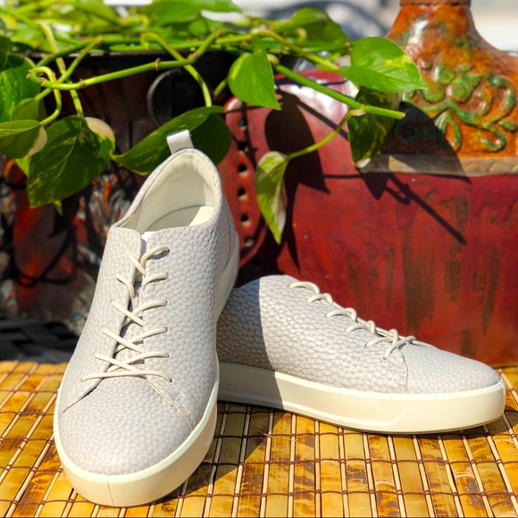 Ecco Shoes - Ecco Soft 8 Tie Leather Sneaker